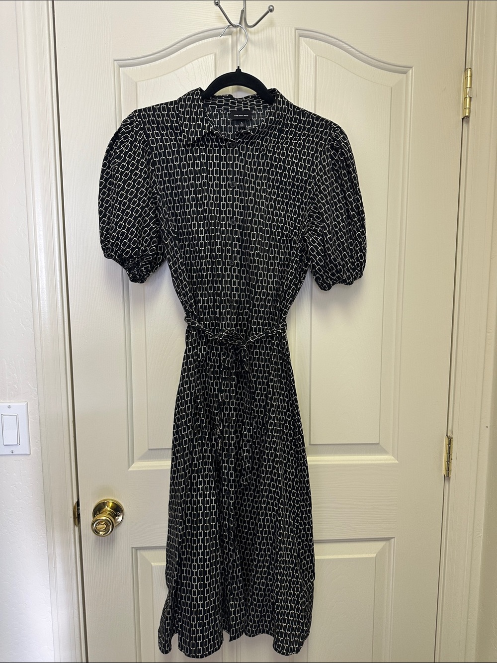 Who What Wear Black Dress with White Chain-Print